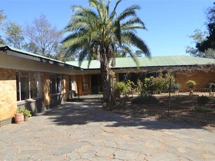 8.6 ha Farm in Hartbeespoort Dam