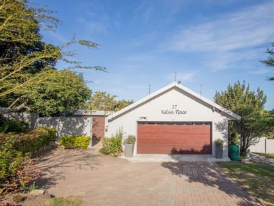 4 Bedroom House Sold in Beacon Bay
