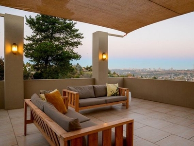 4 Bedroom House To Let in Northcliff