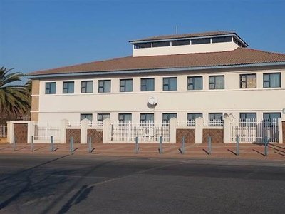 774 m² Commercial space in Vryburg