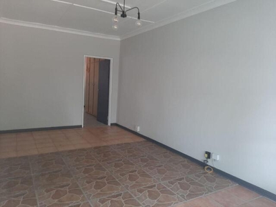 Apartment For Rent In Fichardt Park, Bloemfontein