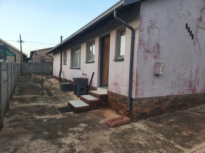 House For Rent In Protea North, Soweto