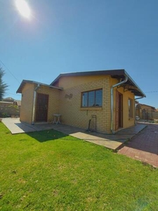 House For Sale In Mmabatho Unit 15, Mafikeng