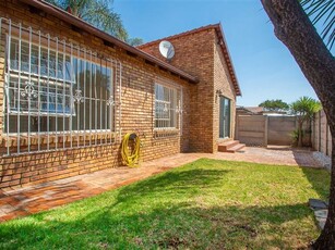 2 Bed Townhouse in Allens Nek