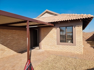 3 Bedroom house in Secunda For Sale
