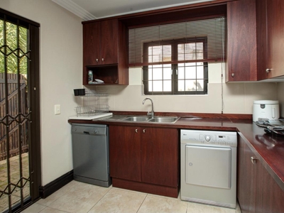 3 bedroom house to rent in Aurora (Durbanville)