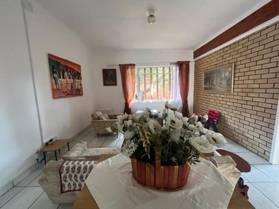 Apartment For Rent In Val De Grace, Pretoria