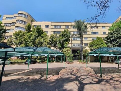 Apartment For Sale In Houghton Estate, Johannesburg