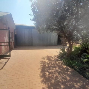 Commercial Property For Rent In Hekpoort, Krugersdorp