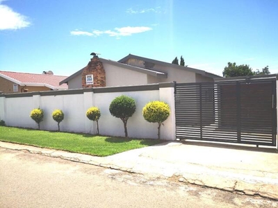 Commercial Property For Sale In Pimville, Soweto