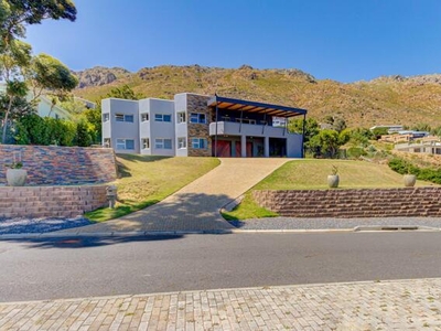 House For Sale In Gordon Heights, Gordons Bay