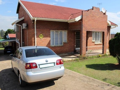 House For Sale In Howick West, Howick