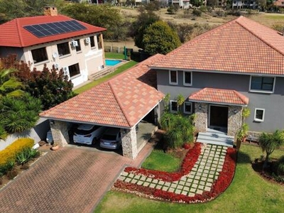 House For Sale In Pebble Rock Golf Village, Pretoria