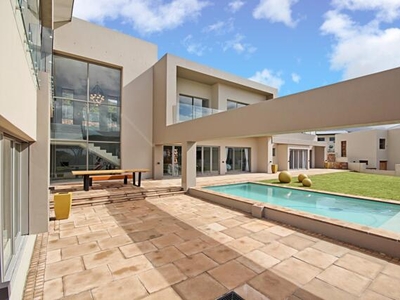 House For Sale In Stonehurst Mountain Estate, Cape Town