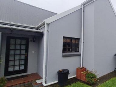 Townhouse For Rent In Bodorp, George