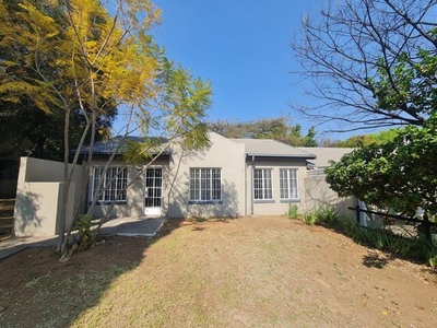 Townhouse For Rent In Lynnwood Ridge, Pretoria