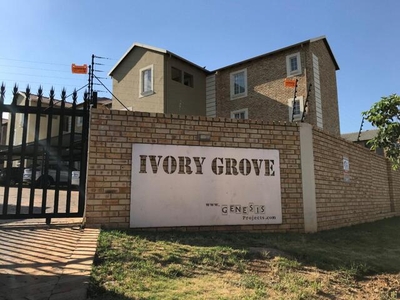 Townhouse For Rent In North Riding, Randburg