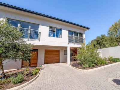 Townhouse For Sale In Groenvlei, Paarl