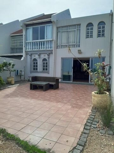 Townhouse For Sale In Prospect Hall, Durban North