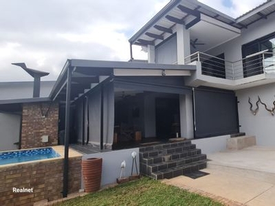 3 Bedroom House For Sale in Arborpark