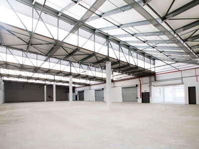 Industrial property to rent in Airport Industria - 5 Freight Road