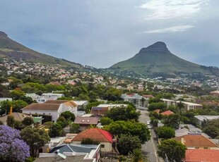 3 Bedroom House For Sale in Vredehoek