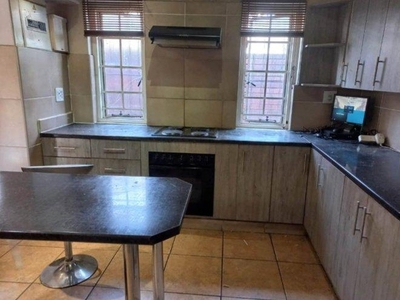 2 Bed House For Rent Kensington Johannesburg