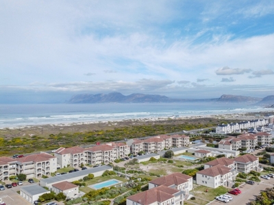2 Bedroom Apartment / Flat For Sale In Muizenberg