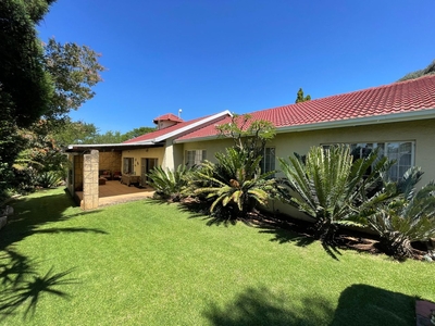 3 Bedroom House For Sale in Signal Hill