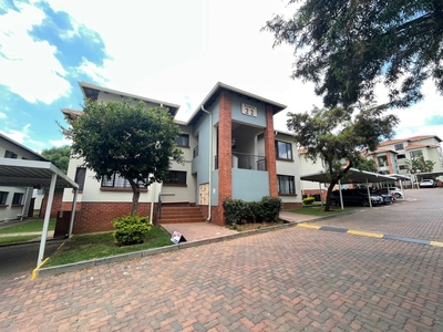 3 Bedroom Sectional Title For Sale in Greenstone Hill