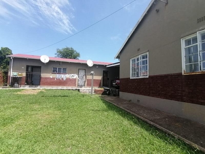 6 Bed House for Sale Hyde Park Ladysmith