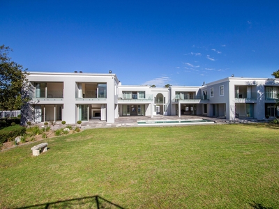 House For Sale in Constantia