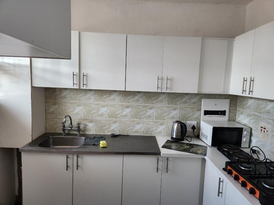 1 Bedroom Apartment / flat to rent in Bulwer - 169 King Dinuzulu Road (south )
