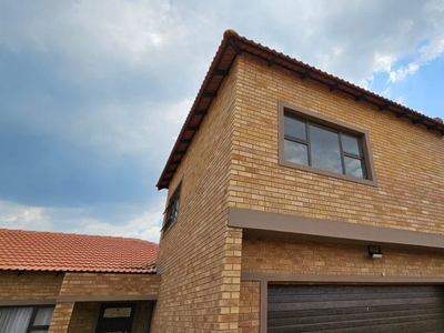 1 Bedroom bachelor apartment to rent in Delmas