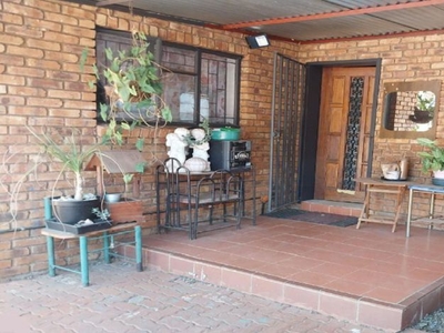 3 Bedroom house for sale in Mountain View, Pretoria