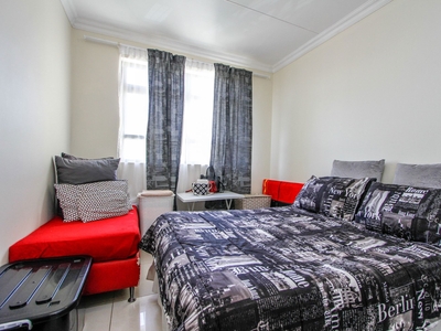 1 bedroom apartment for sale in New Town Centre
