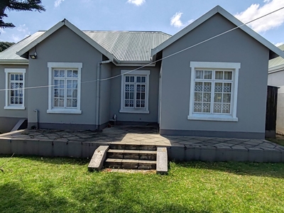 2 Bedroom Townhouse For Sale in Umbogintwini