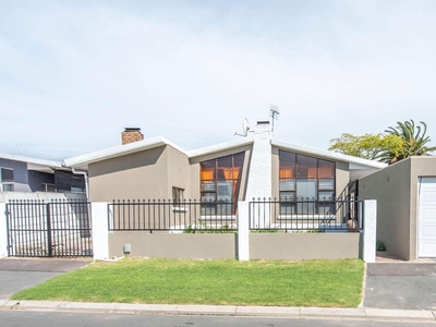 3 Bedroom House for sale in Belmont Park