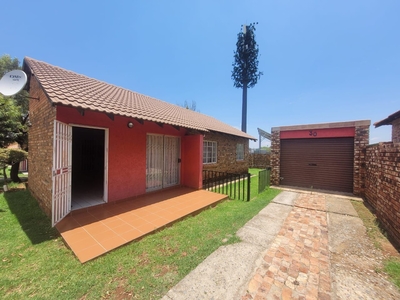 3 Bedroom Townhouse To Let in Lindhaven