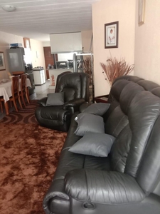 3 Large Newly Renovated Bedrooms in President Park Midrand