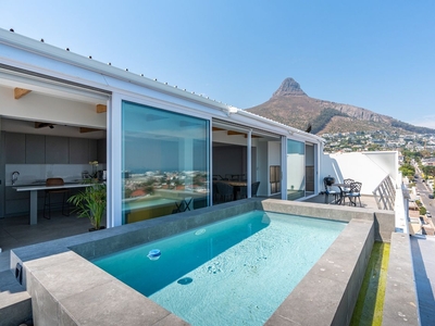 4 Bedroom Apartment To Let in Fresnaye