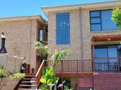 4 Bedroom House for Sale For Sale in Mossel Bay - MR610768 -