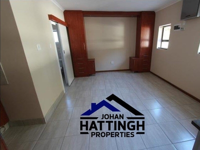 Apartment / flat to rent in Walmer - 16 Minerva @ 33 Union Road