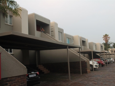 Newly Renovated 3 Large Bedrooms in President Park Midrand