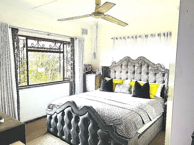 3 Bedroom Maisonette To Let in Carrington Heights