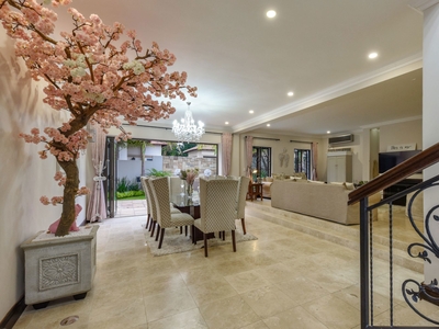 4 bedroom house to rent in Douglasdale