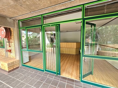 239m² Office For Sale in Nieuw Muckleneuk