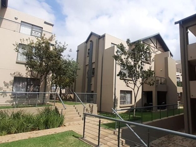 3 Bedroom apartment for sale in Ruimsig, Roodepoort