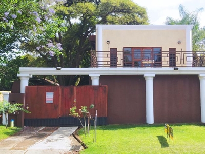8 Bedroom house for sale in Colbyn, Pretoria
