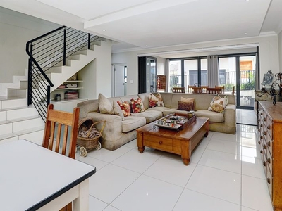 Easy, secure living in boutique estate environment